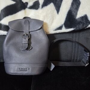 COACH Hudson Small Pack Leather Dark Navy